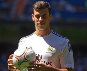 benzema ronaldo bale trion exploser seville football espagne