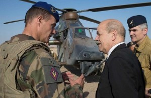 jean yves le drian militaire francais