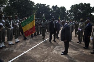 president ibrahim boubacar keita ibk monument independance levee drapeau