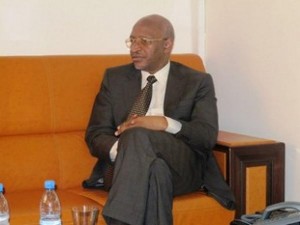 Affaire des bérets rouges disparus : le ministre de la Défense, Soumeylou Boubèye Maïga, a donné son accord pour l’audition de trois généraux de l’armée malienne par le juge Karembé
