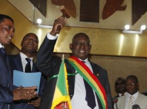 Népotisme: Le beau père du fils du président IBK touchera 300 millions par anNépotisme: Le beau père du fils du président IBK touchera 300 millions par an