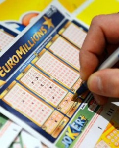 Un Français chanceux décroche la cagnotte de 72 millions d’euros