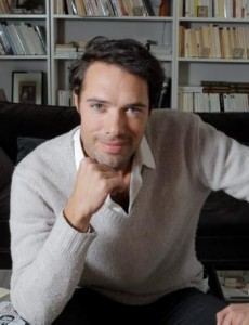Nicolas Bedos raconte sa nuit passée avec Julie Gayet (l’amante d’Hollande)