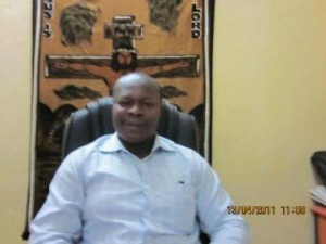 ARRESTATION DE SIMEON KEITA ET DE SIRIMAN KEITA : Le général Sada Samaké accusé d’injustice