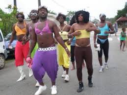 Côte d’Ivoire : les locaux d’une ONG défendant les droits des homosexuels saccagés