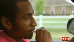 Depuis sa naissance, cet homme a avalé 60 000 sacs plastiques