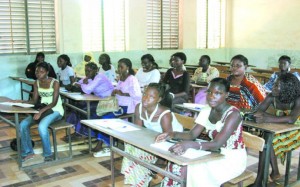examens concours obtention diplome etude def baccalaureat bac eleve etudiant classe ecole