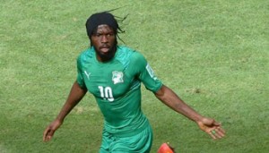 joueur footballeur ivoirien attaquant gervinho terrain cm coupe monde