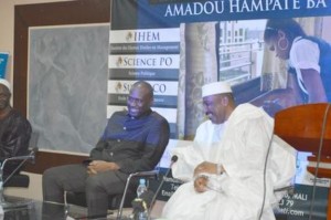 pm premier ministre moussa mara bours etudiants universite ihem