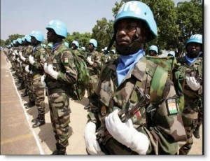 Des casques bleus tirent sur des civils à Gao: Les tireurs sont des soldats rwandais filmés par les chinois