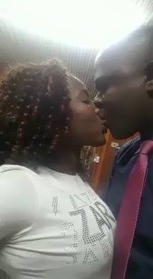 Etienne Fakaba Sissoko embrasse sexualite